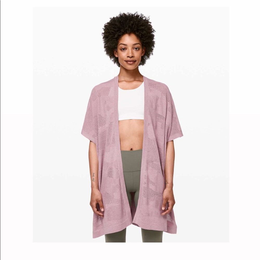 Lululemon Light Pink Mauve Silk Camo Short Sleeve Wrap Top OS